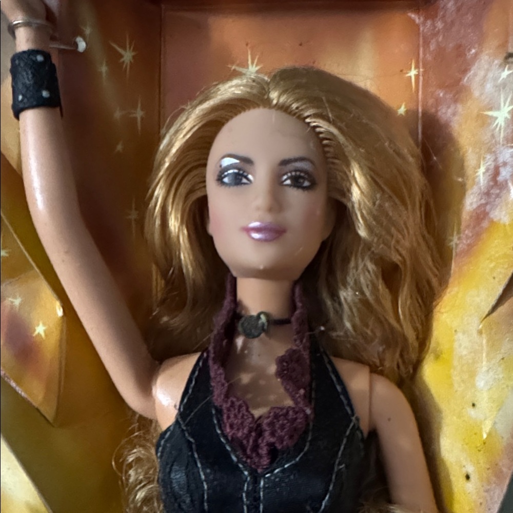 Shakira Doll by Mattel